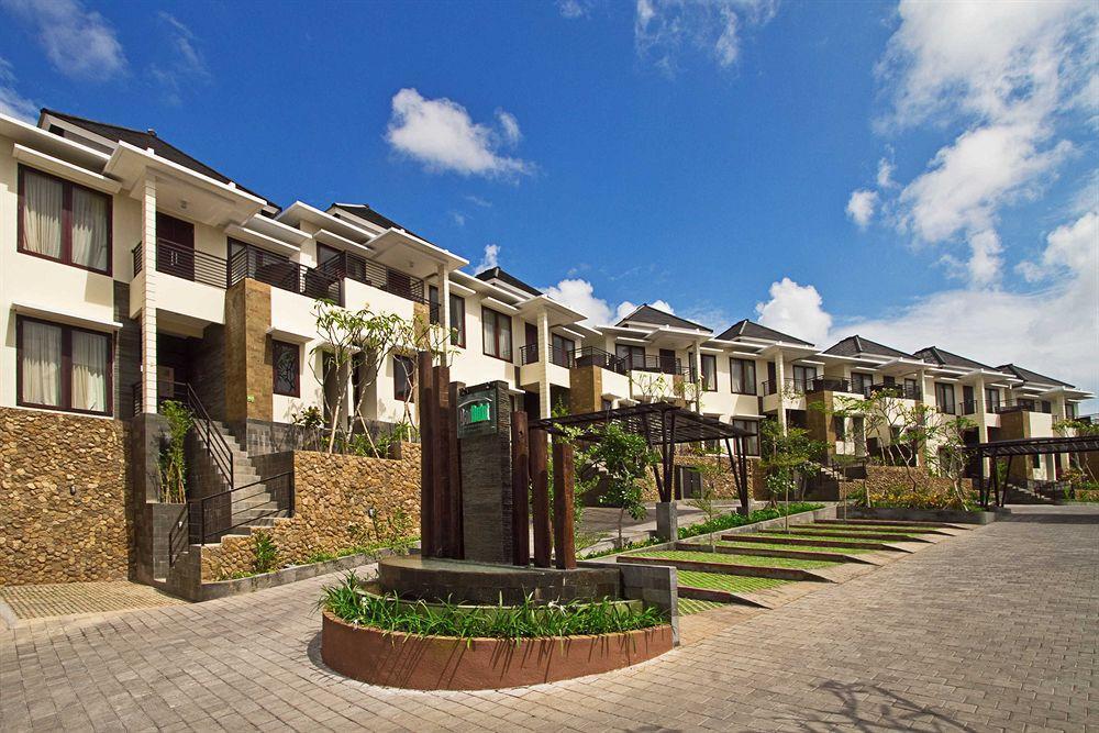 Parkside Denbukit Residence & Suite Jimbaran Esterno foto