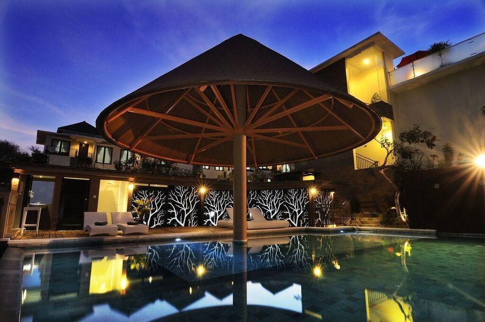 Parkside Denbukit Residence & Suite Jimbaran Esterno foto