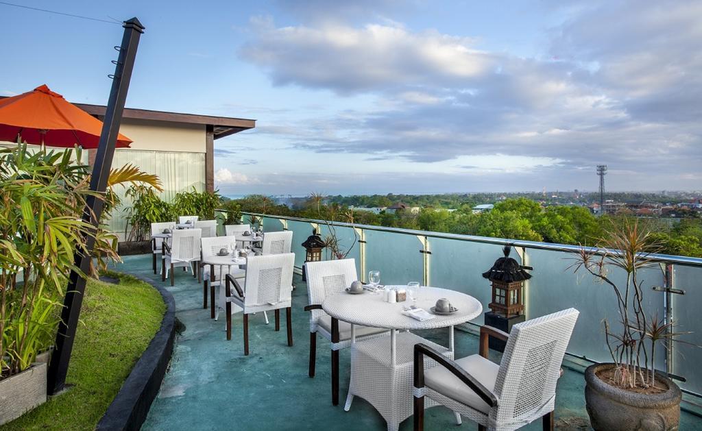 Parkside Denbukit Residence & Suite Jimbaran Esterno foto