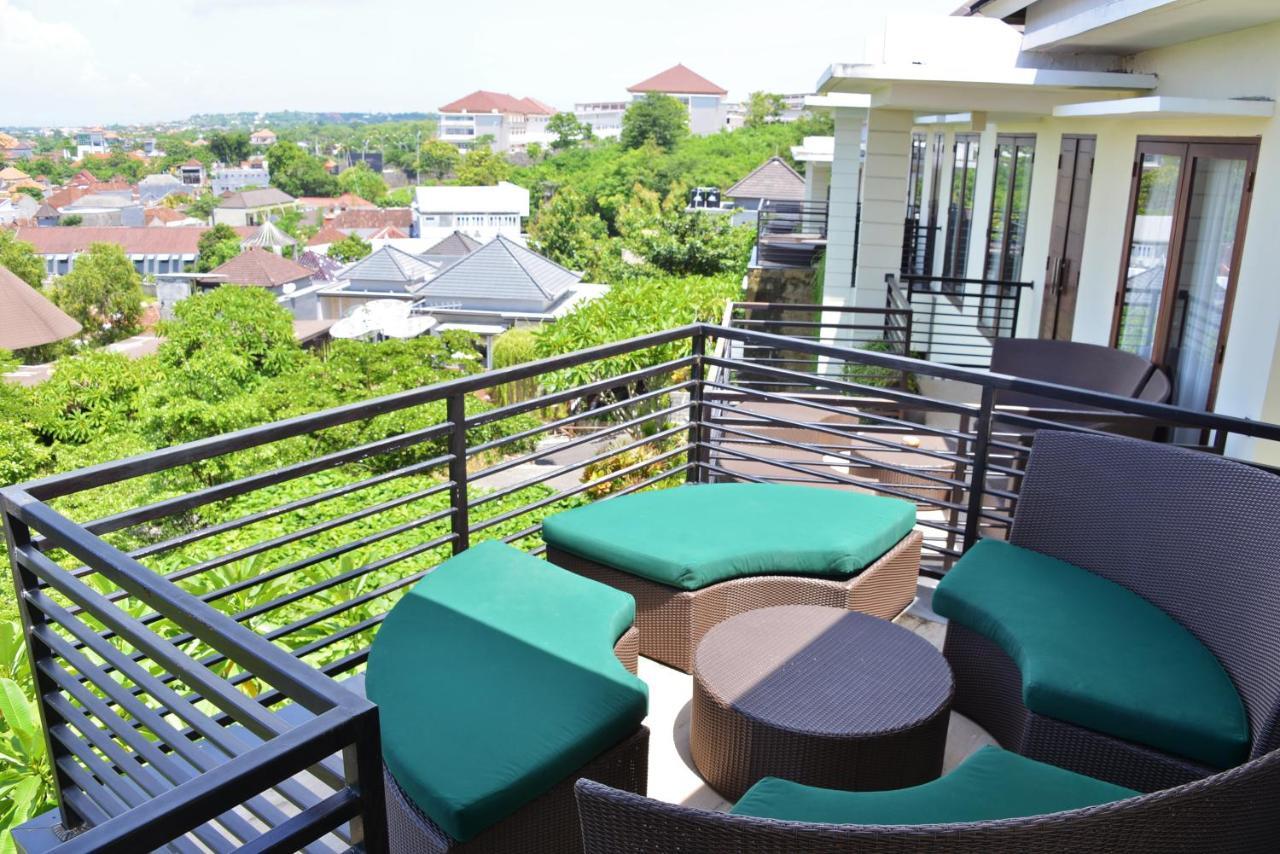Parkside Denbukit Residence & Suite Jimbaran Esterno foto