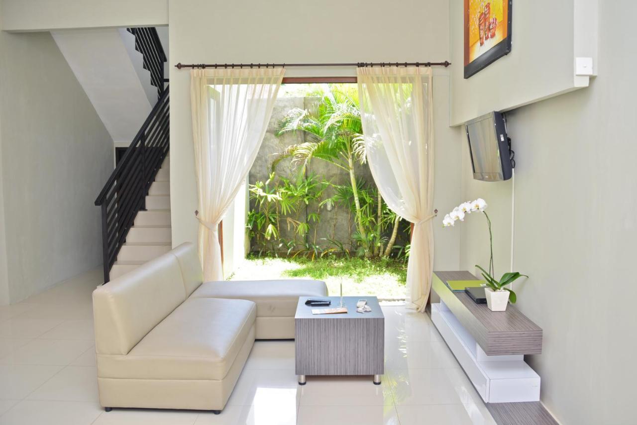 Parkside Denbukit Residence & Suite Jimbaran Esterno foto
